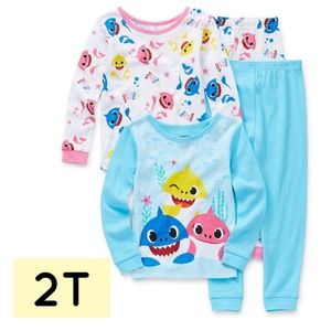 4-pc Baby Shark toddler girls Pant Pajama Set 2T